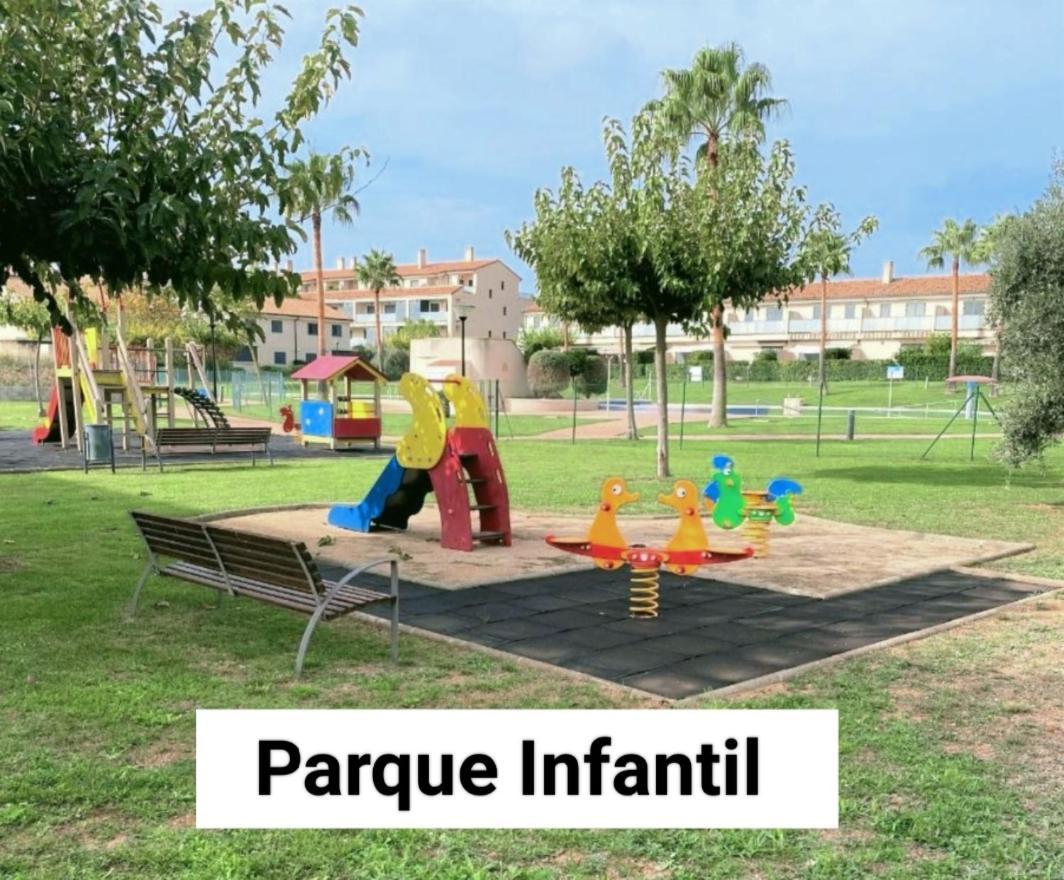 Espectacular Chalet Adosado Para Vacaciones En Panoramica Golf Sant Jordi Екстер'єр фото
